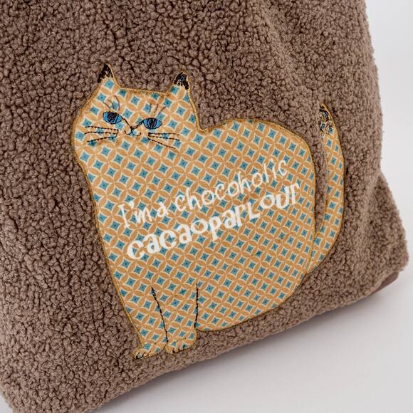 Cozy Teddy Fleece Cat Appliqué Tote Bag - Kusuguru Japan - Picture 7 of 9